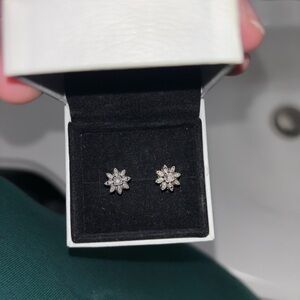 Elegant Diamond Floral Stud Earrings